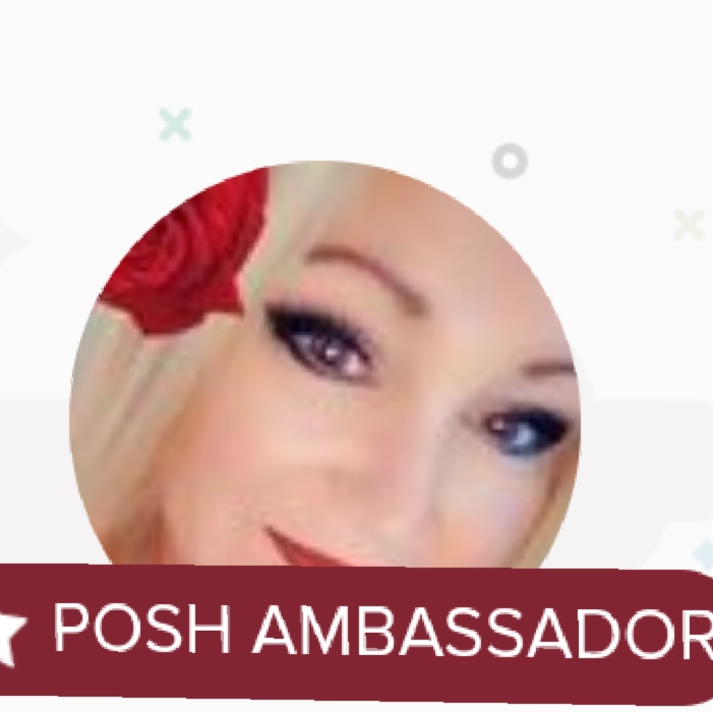 Meet your Posher, Pamela